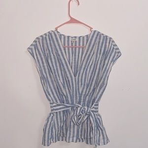 Medium size blue striped waist-tie blouse